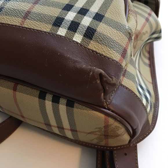 Burberry Backpack -🔥HOST PICK🔥 - Picture 4 of 6